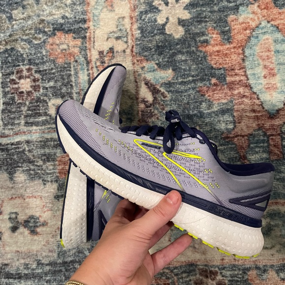 Brooks Women's Glycerin 19 Neutral Running Shoe - Picture 5 of 5